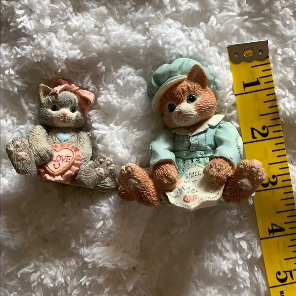 Cute Licensed Kitten Figurines - Picture 8 of 8